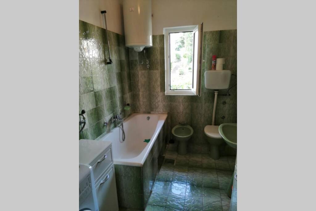 Spacious 2-Room Apartment With Beautiful Sea View Crikvenica Esterno foto