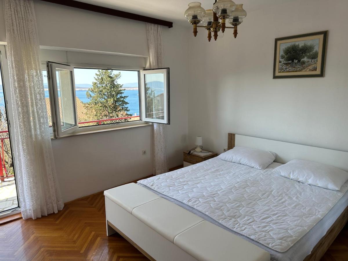Spacious 2-Room Apartment With Beautiful Sea View Crikvenica Esterno foto